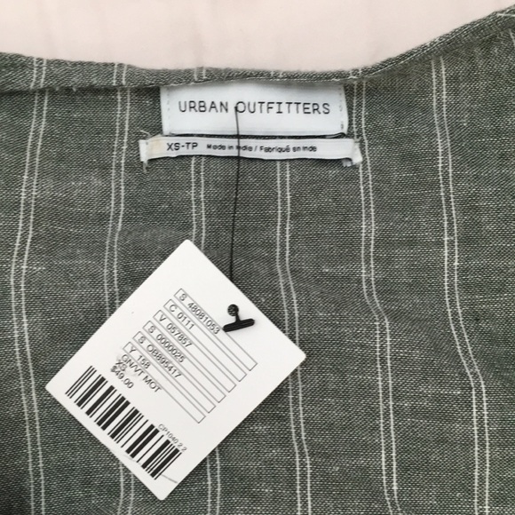 Urban outfitters Wrap Top - Picture 3 of 3